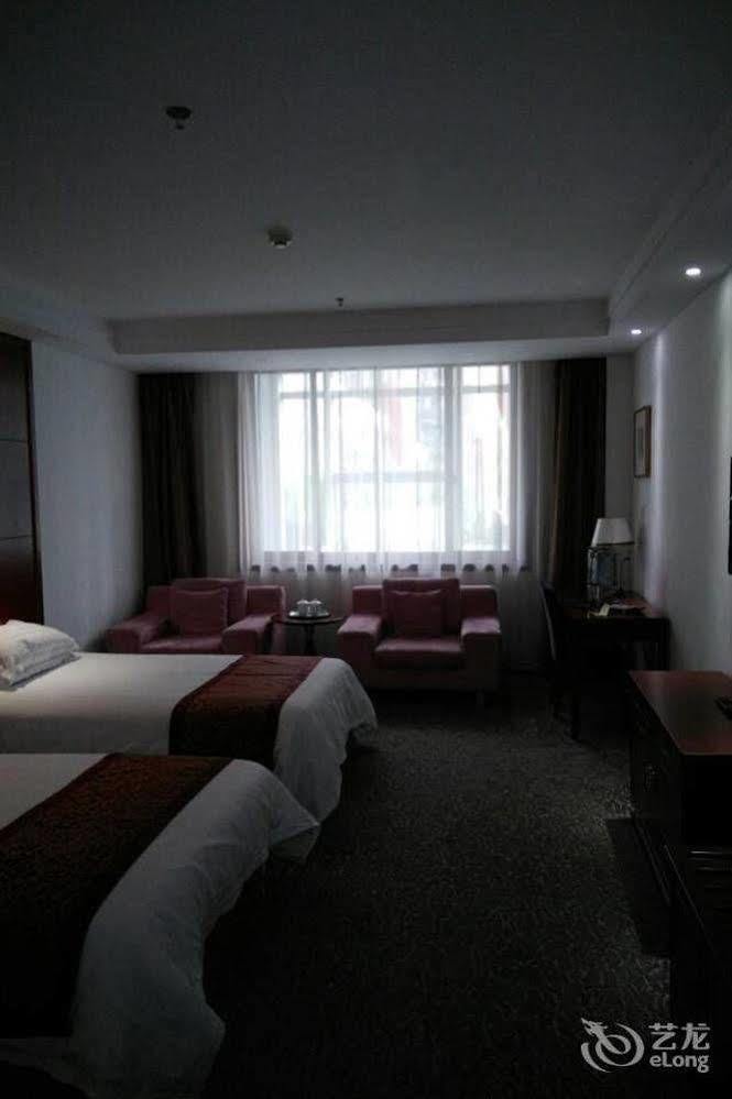 Byfond Hotel Šanghaj Exteriér fotografie